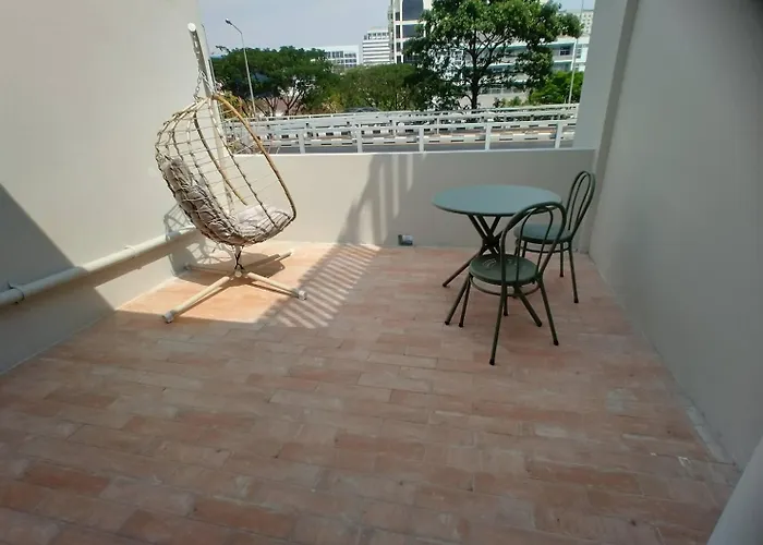 Hotel Squirrel House